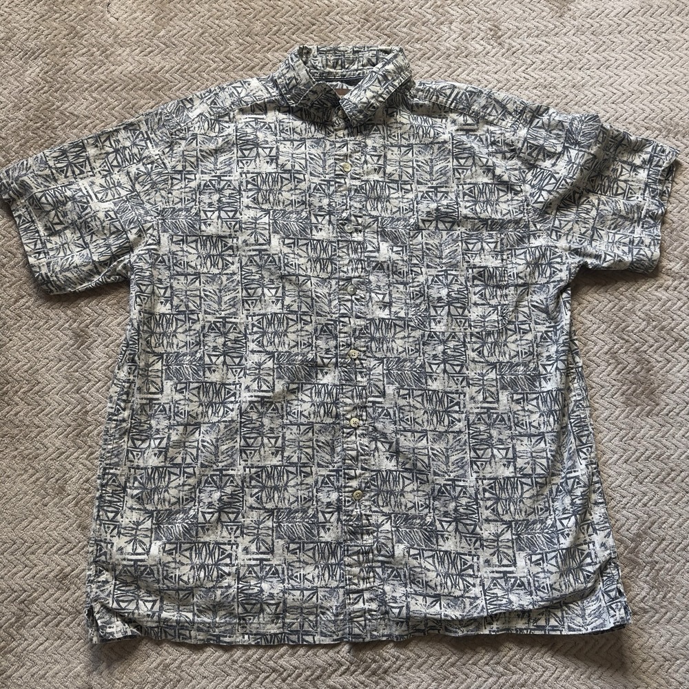 Vintage St Johns Bay 100% Cotton collar loop short sleeve button up shirt Mens L